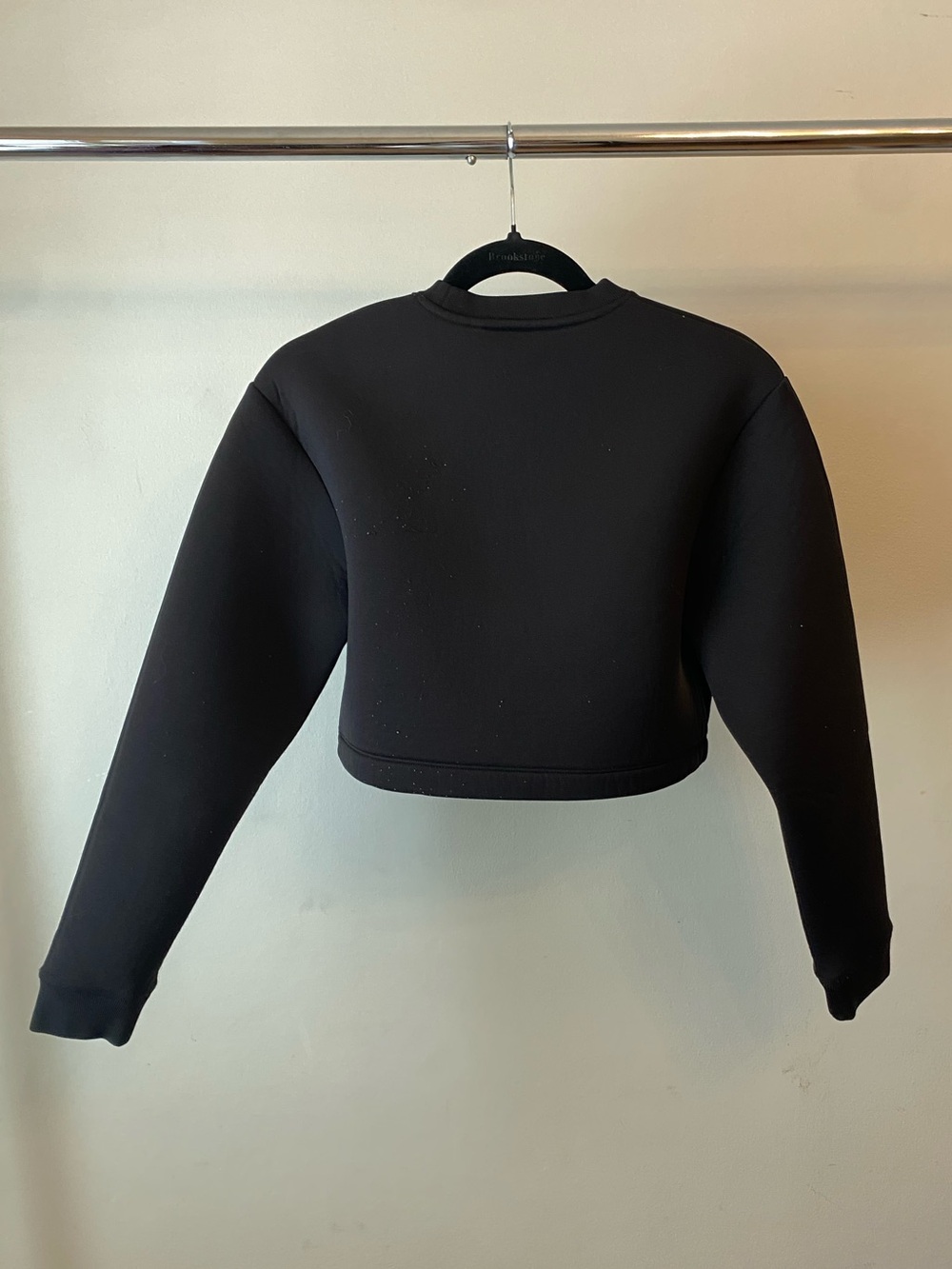 Alexander Wang Black Cropped Embossed Logo Sweatshirt (Limited Edition) - Picture 6 of 6